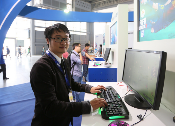WE教练Joker参加《FIFA Online 3》亮相WCG